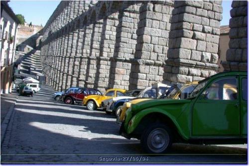 V Encuentro Club de Amigos del 2CV Segovia. Junio 2004